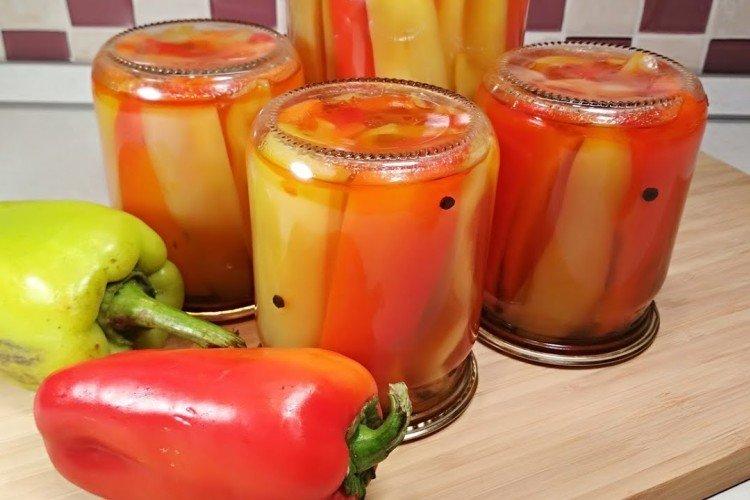 Poivre bulgare au miel pour l'hiver