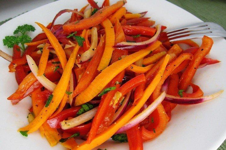 Salade de poivrons et tomates