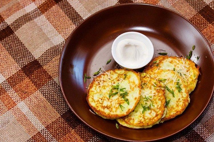 Galettes de courgettes et pommes de terre