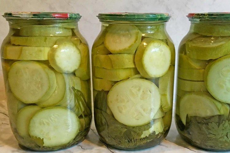 Courgettes croustillantes marinées à l'aspirine