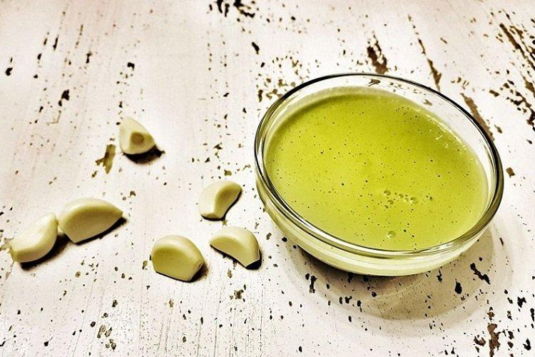 Marinade au citron vert et à l'ail