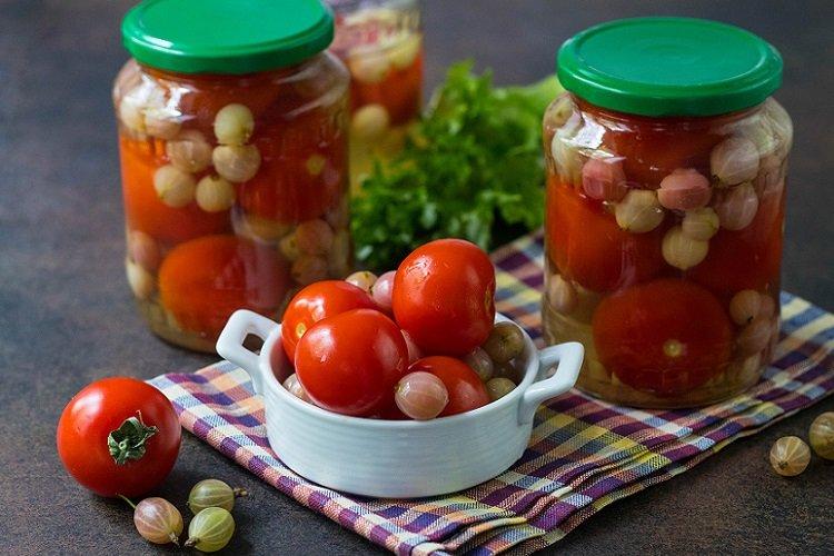Tomates marinées aux groseilles