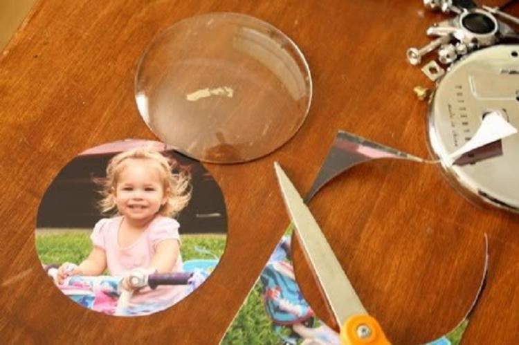 Cadre photo rétro bricolage à partir d'un réveil