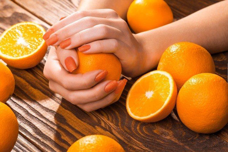 Jus d'orange - Comment faire pousser des ongles rapidement à la maison