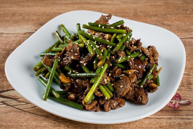 Bœuf à la flèche à l'ail - Comment faire cuire la flèche à l'ail rapidement et délicieusement