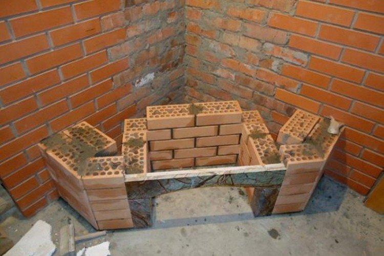 Cheminée en brique de bricolage