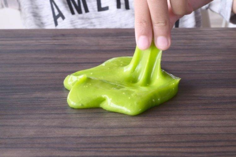 Comment faire un slime à partir de gélatine et de pâte à modeler à la maison - faites-le vous-même