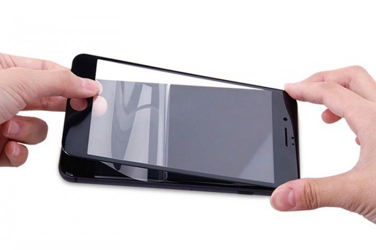 6 façons de retirer facilement le protecteur d'écran de votre téléphone