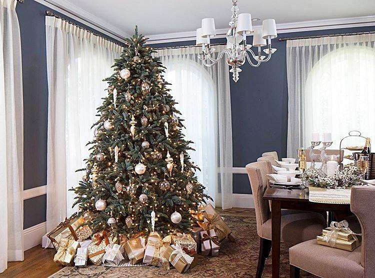 Comment décorer un sapin de Noël pour le Nouvel An 2021 - photos et idées