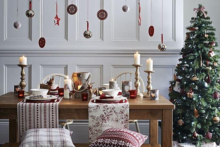 Comment décorer une pièce pour le Nouvel An - photos et idées