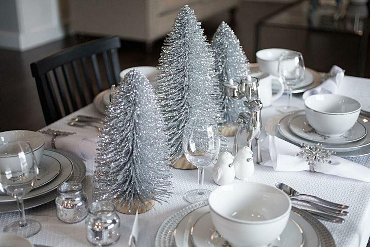 Comment décorer une table pour le Nouvel An 2021 - photos et idées