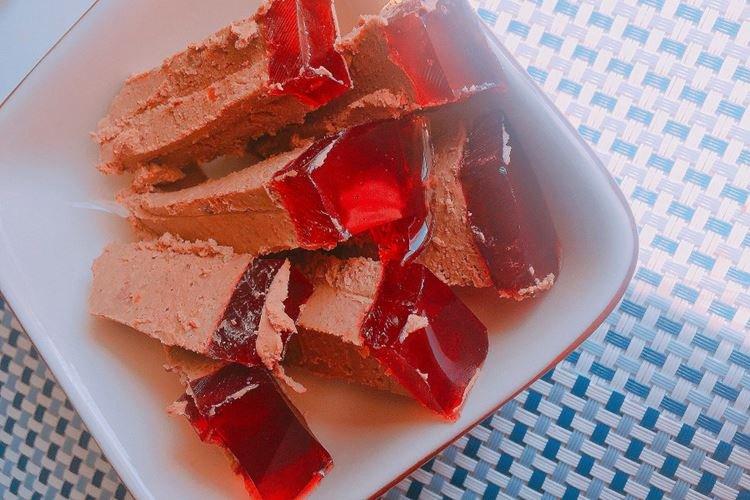 Pâté à la gelée de grenade - Comment faire cuire le foie de poulet