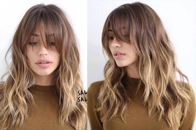 Cascade graduée pour cheveux mi-longs avec frange