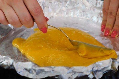 Gâteau au miel classique avec gâteaux liquides - recette étape par étape