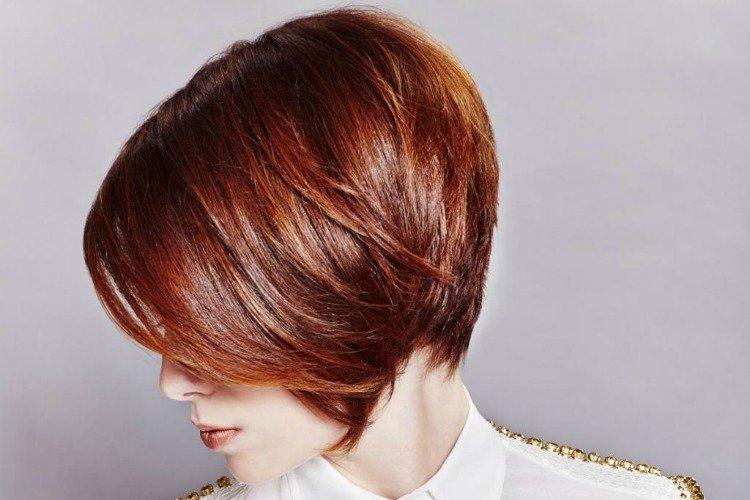 Bob - Coupes de cheveux courtes pour les femmes après 50 ans