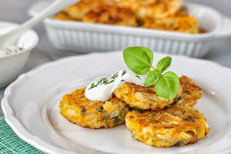 Escalopes au chou, viande hachée et champignons - recettes