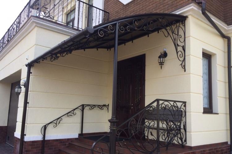 Visière à faire soi-même au-dessus du porche - idées de photos