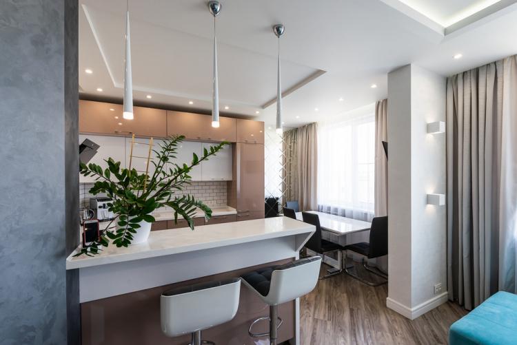 Turquoise Breeze cuisine-salon - design d'intérieur