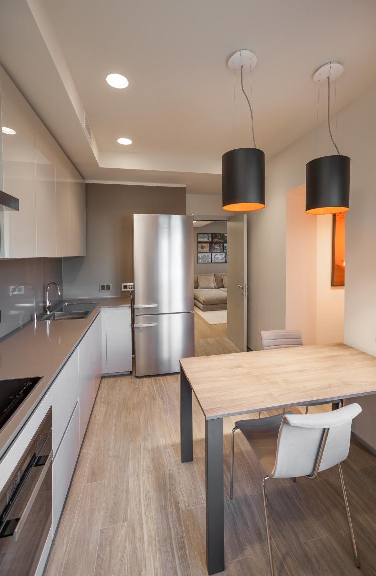 Appartement 102 nuances de gris - design d'intérieur