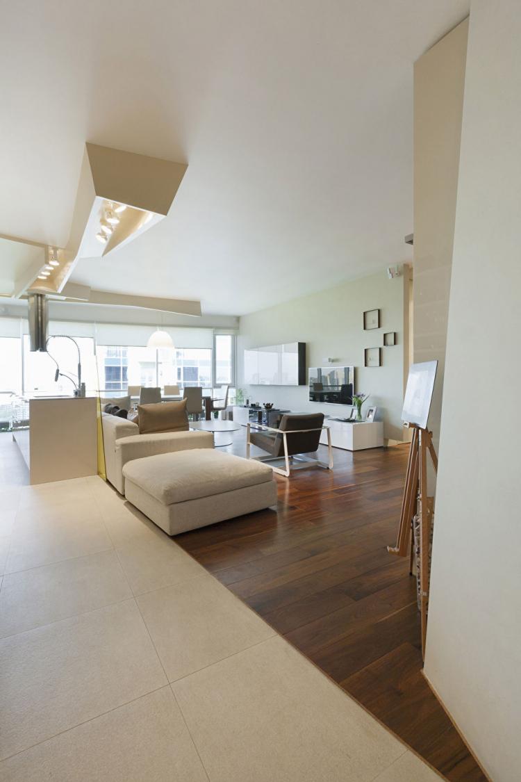 Appartement sur rue. Nijyn