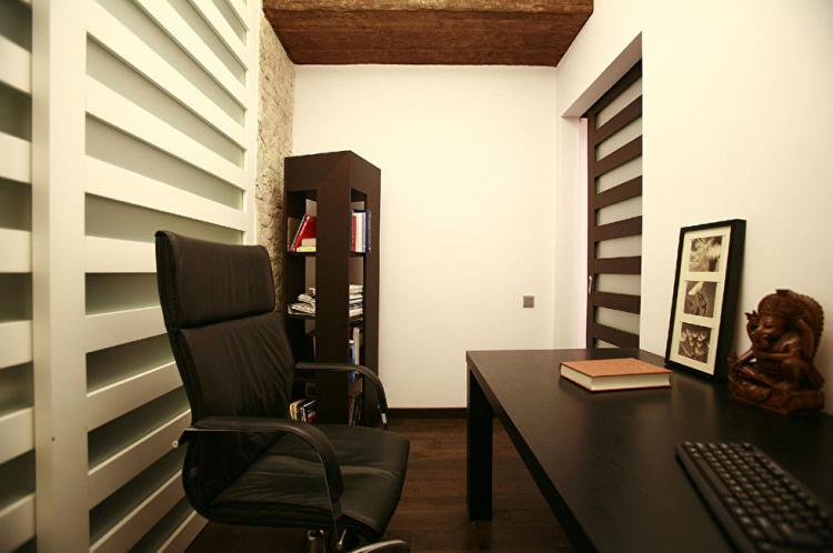 Appartement vivant dans le style loft - design d'intérieur