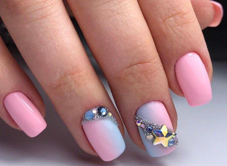 Manucure d'été 2020 avec dégradé