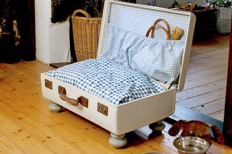 Un lit d'une valise - Un lit pour un chien avec vos propres mains