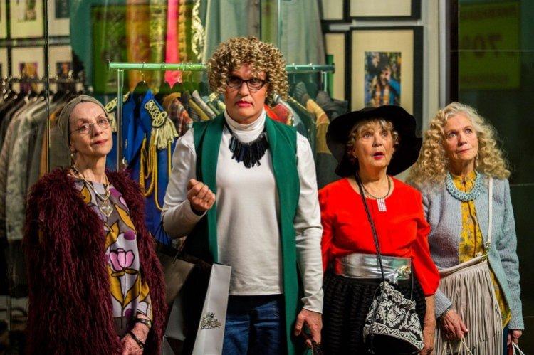 Grand-mère de vertu facile - Les meilleures comédies russes de ces dernières années