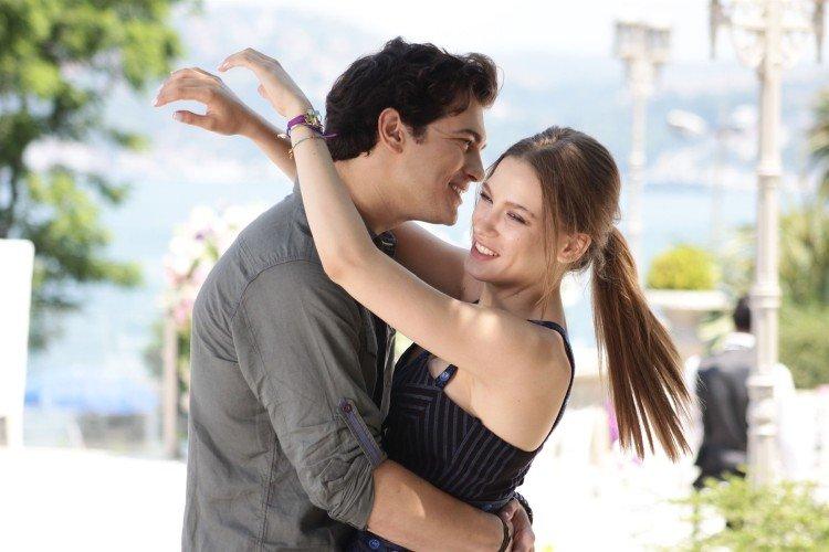 High Tide - Meilleure série télévisée turque de tous les temps