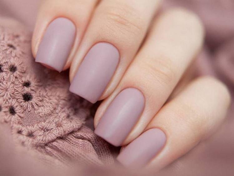 Manucure nue 2020 - Tendances de la mode