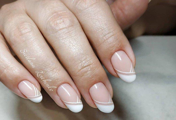 Manucure française 2021