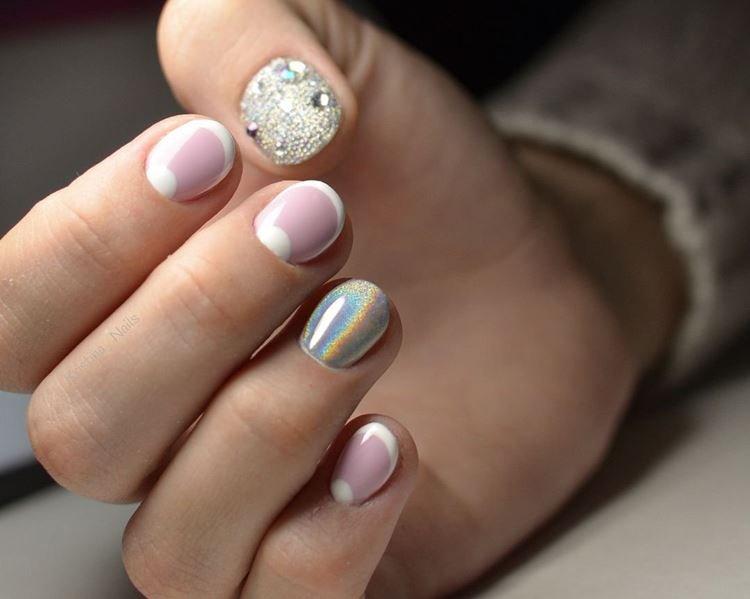 Manucure pour ongles très courts