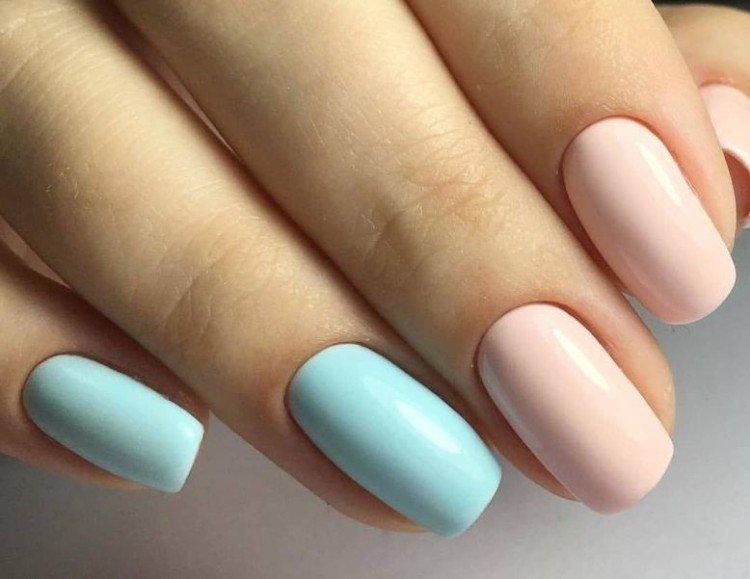 Pastel gracieux - Manucure à l'école pour ongles courts