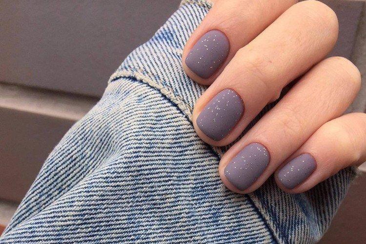 Finition mate universelle - Manucure à l'école pour ongles courts