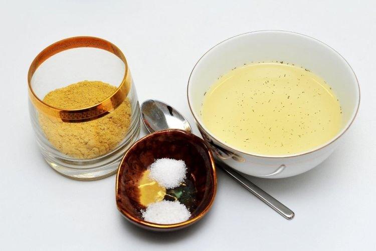 Masque de croissance des cheveux à la moutarde - à la maison