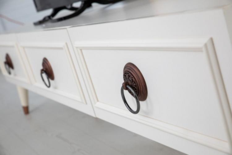Poignées de meubles inhabituelles - photo