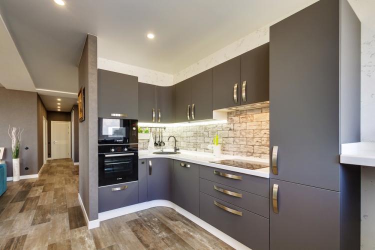 Loft moyen : Appartement intérieur 102 m2