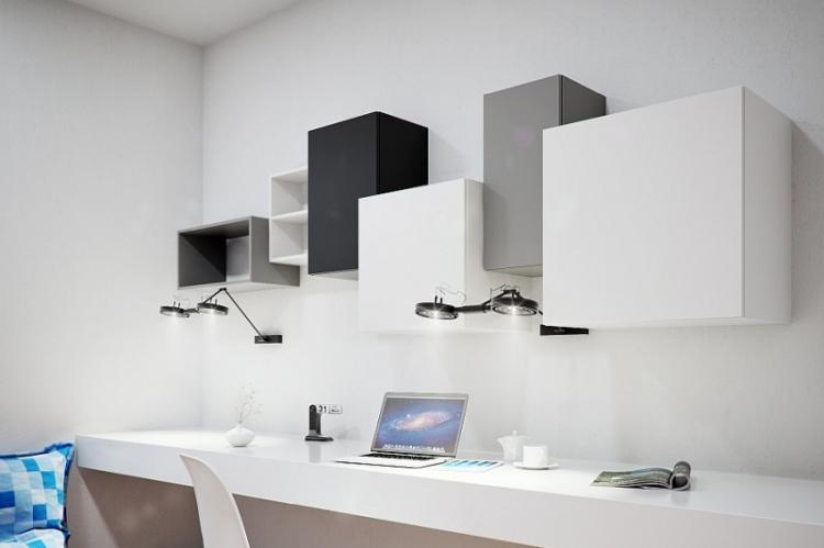 Hi-tech - Étagères murales à l'intérieur