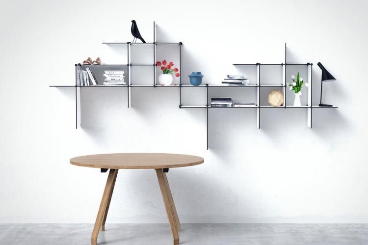 Minimalisme - Étagères murales à l'intérieur