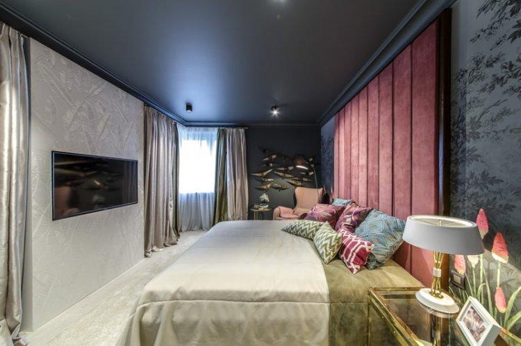 Plafonds tendus mats dans la chambre