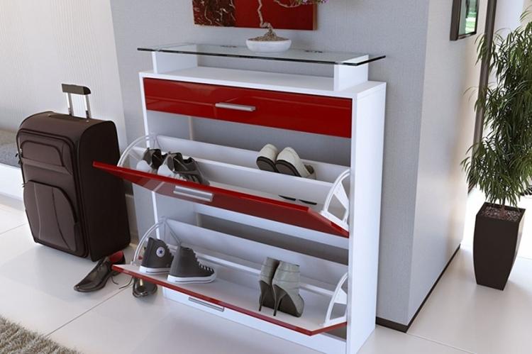 Étagère à chaussures dans le couloir - idées de photos