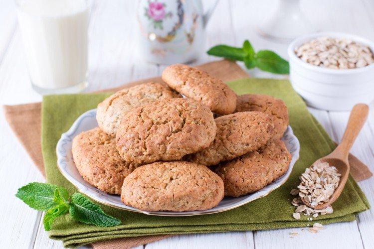 Biscuits à l'avoine avec du kéfir à la maison - recettes