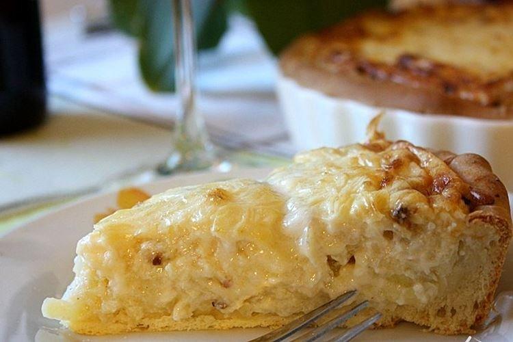 Tarte aux pommes de terre aux pommes - recettes étape par étape