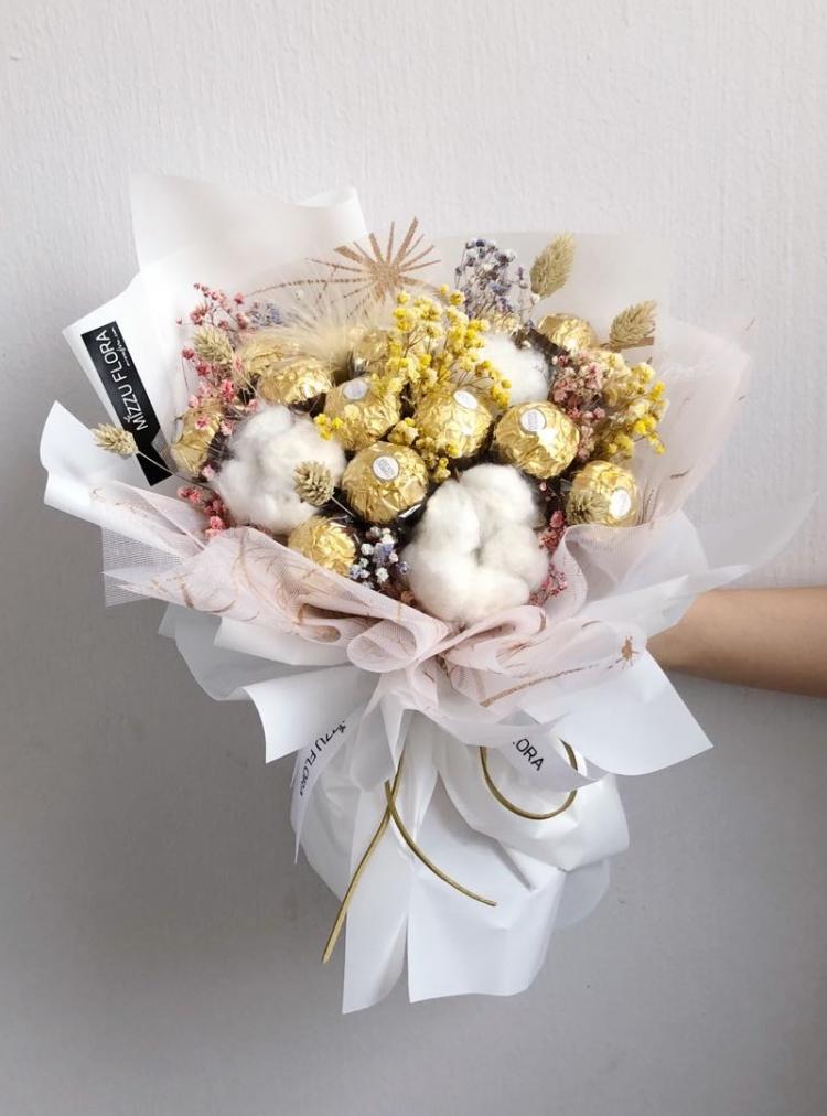 Bouquet de bonbons - Idées de cadeaux d'anniversaire à faire soi-même