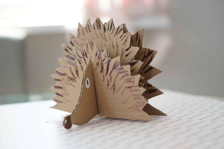 Bricolage en carton - photos et idées