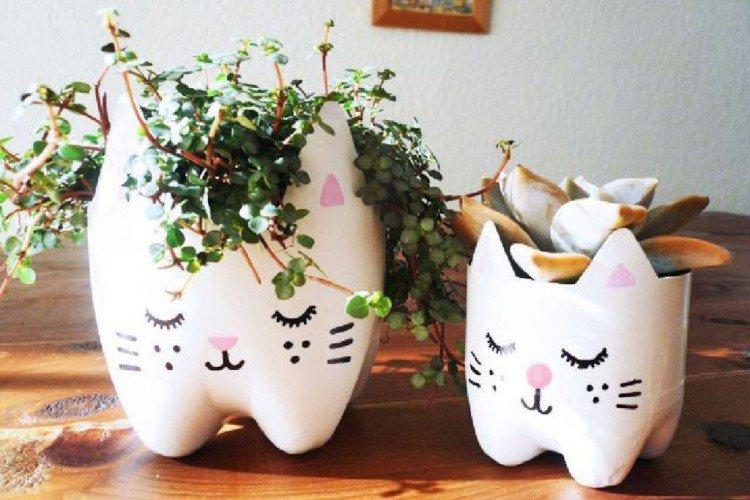 Pots et vases pour fleurs - Artisanat à partir de bouteilles en plastique de vos propres mains