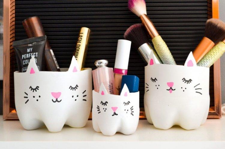 Stands et organisateurs - Artisanat à partir de bouteilles en plastique de vos propres mains