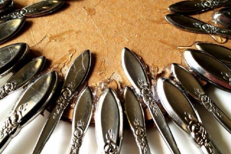 Décor de cuisine à partir de vieux couverts - Bricolage à partir de vieilles choses