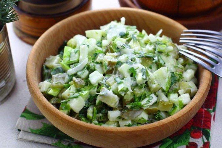 Collation de salade de concombre aux pommes - Salades simples et délicieuses pour toutes les occasions