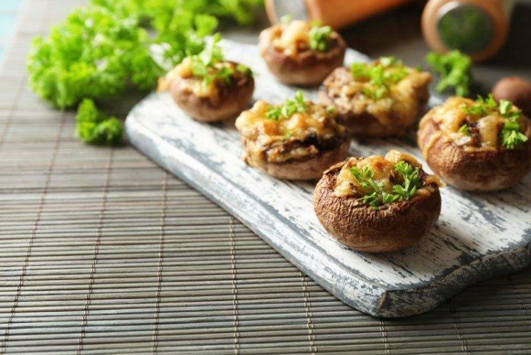 Champignons farcis - Recettes pour micro-ondes